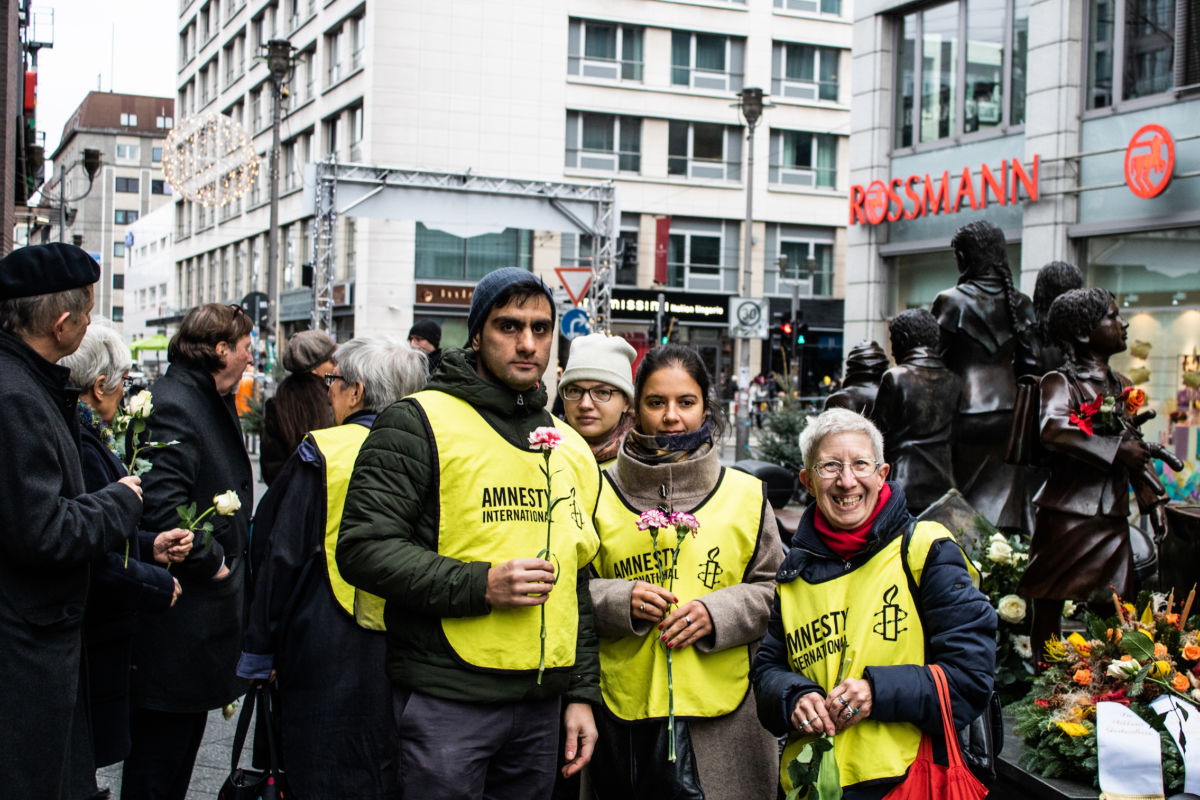 Commemorating Kindertransporte Group Picture